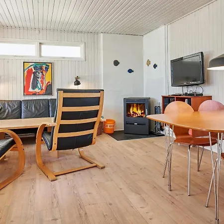Aakirkeby Xxix Holiday home *